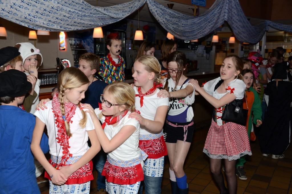 ../Images/Jeugddisco Beestenboel 052.jpg